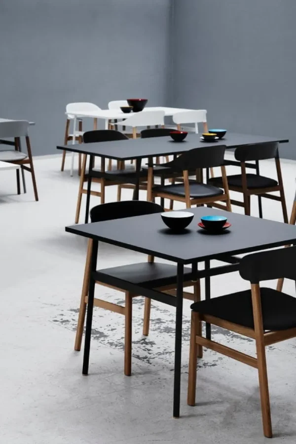 Normann Copenhagen Sitzgelegenheiten-Stuhl Herit, Eiche – schwarz