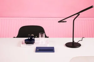Normann Copenhagen Bürobeleuchtung | Schreibtischlampen^Tischleuchte Flow, schwarz