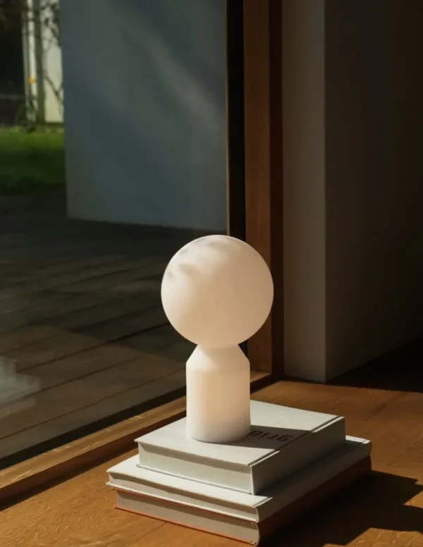 Normann Copenhagen Außenbeleuchtung | Außenleuchten^Yo Tischleuchte, tragbar, klein, weiß