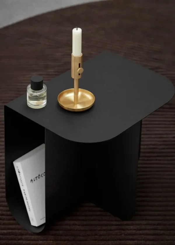 Massproductions Tische-Northern Mass Beistelltisch, Schwarz