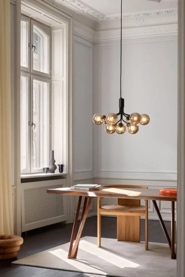 Louis Poulsen Deckenleuchten-Nuura Apiales 9 Pendelleuchte, Satinschwarz - Rauchglas