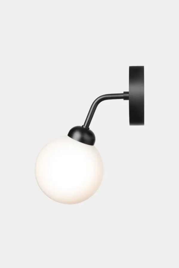Tom Dixon Wandleuchten-Nuura Apiales Wandleuchte, Satinschwarz - Opalweiß