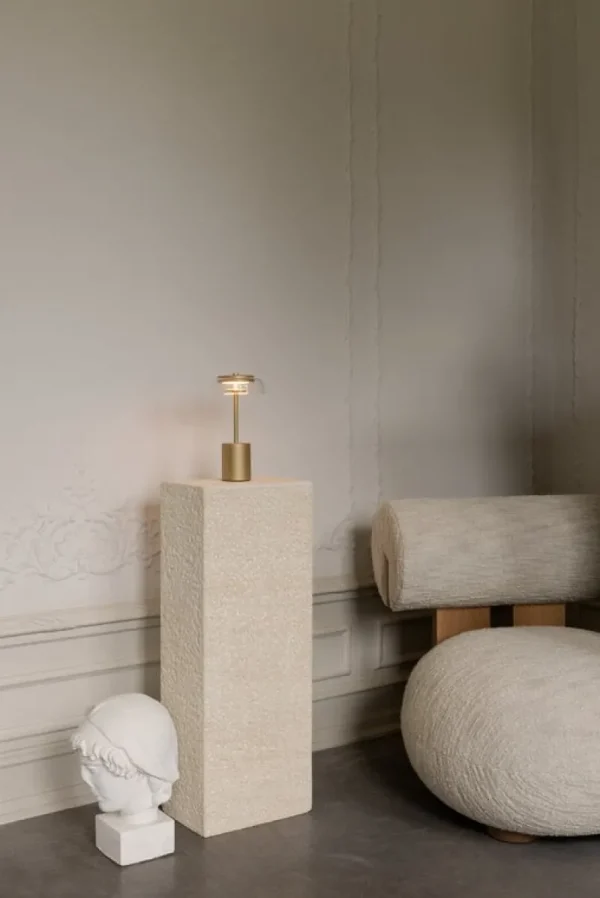 TIPTOE Tischlampen | Tragbare Lampen-Nuura Blossi Mini tragbare Tischleuchte, Nordic Gold - klar