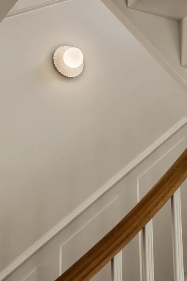 Marset Wandleuchten | Deckenleuchten-Nuura Liila Muuse Wand-/Deckenleuchte, klein, Weiß - Opalweiß