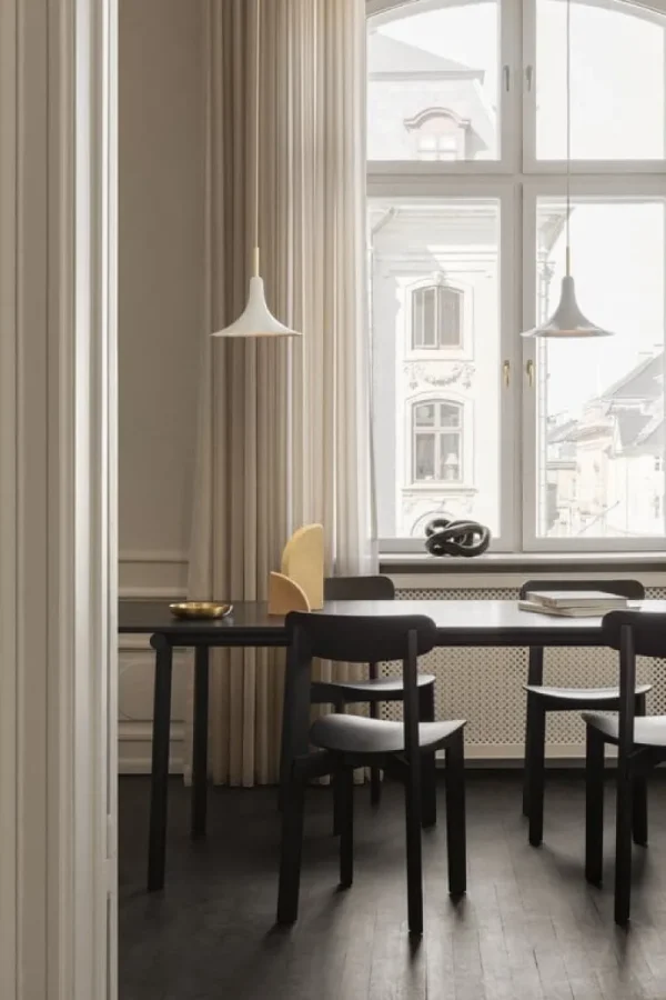 Sammode Deckenleuchten-Nuura Petalii 1 Pendelleuchte, klein, Weiß - Messing poliert