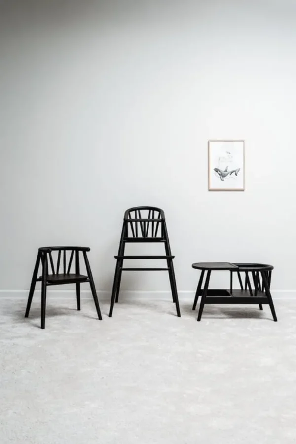 Kinder Oaklings Möbel Für Das Kinderzimmer^Saga Hochstuhl, schwarz gebeizte Eiche
