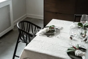 Kinder Oaklings Möbel Für Das Kinderzimmer^Saga Hochstuhl, schwarz gebeizte Eiche
