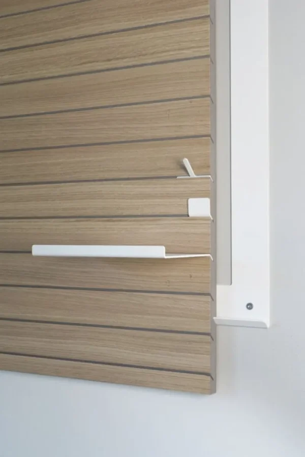 OOJA displays Präsentationsmöbel | Regale^W001 Wanddisplay, Eiche – Grau