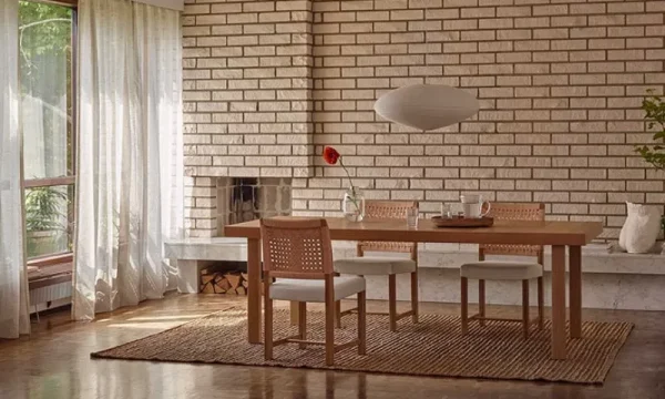 Massproductions Sitzgelegenheiten-Ornäs Näyttely Stuhl, Eiche - beiges Leder - Sitz aus Leinen