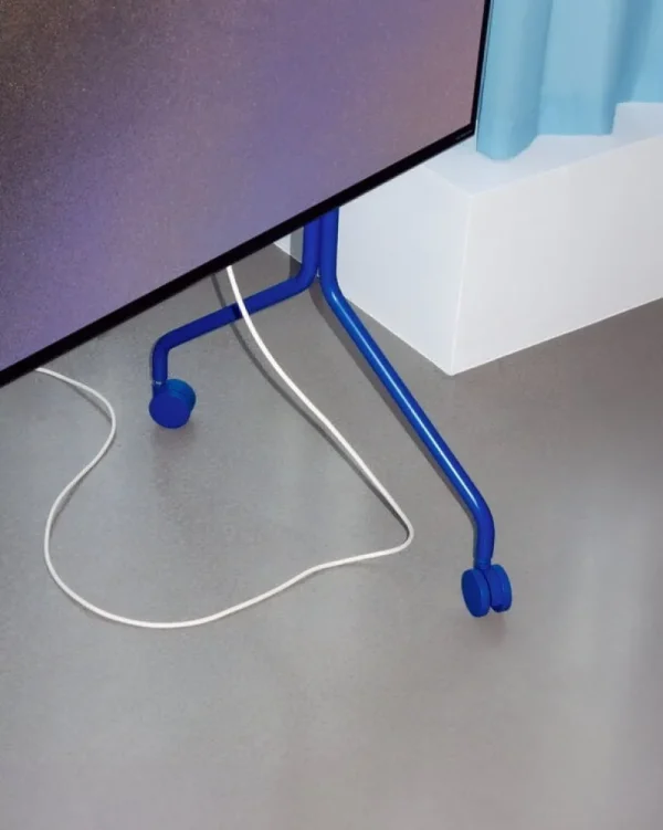 Pedestal Aufbewahrungsmöbel-Moon Rollin’ TV-Ständer, Ultra Marine