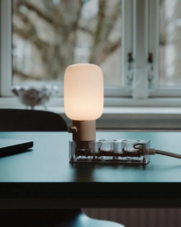 Pedestal Elektroartikel^Power Bar, 2 m, Ghost