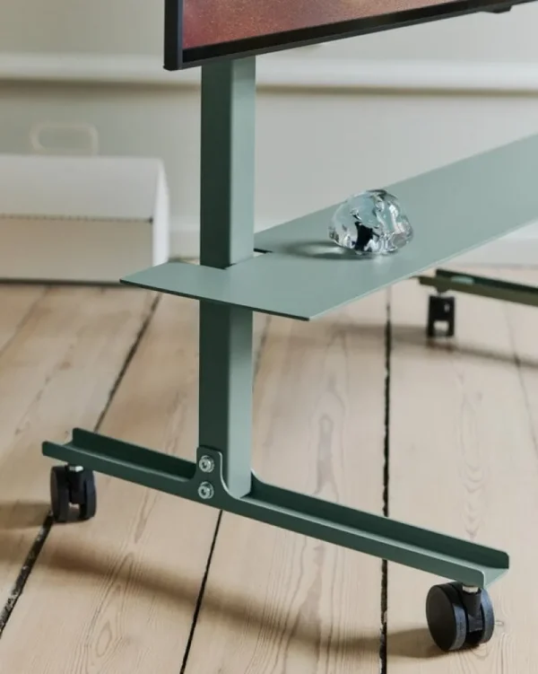 Pedestal Aufbewahrungsmöbel-Straight Rollin’ TV-Ständer, Mossy green