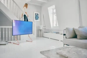 Pedestal Aufbewahrungsmöbel-Sway TV-Ständer, Dusty Rose