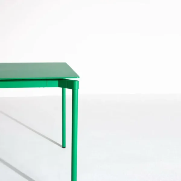 Petite Friture Terrassenmöbel | Tische^Fromme Esstisch, 90 x 180 cm, Minzgrün