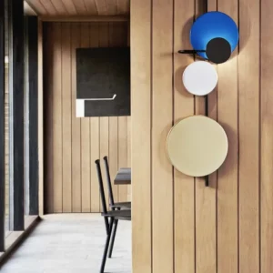 AGO Wandleuchten-PLEASE WAIT to be SEATED Wandleuchte Planet, blau