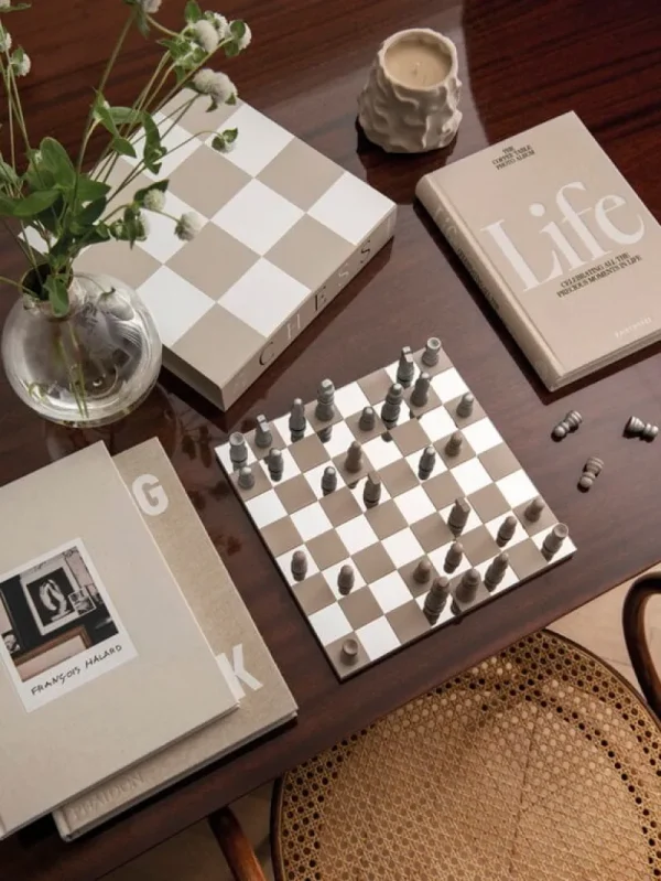 Printworks Spiele^Classic - Art of Chess, Spiegel