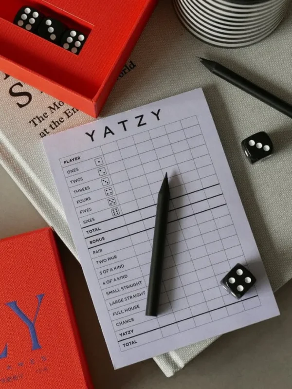 Printworks Spiele^Classic - Yatzy, rot