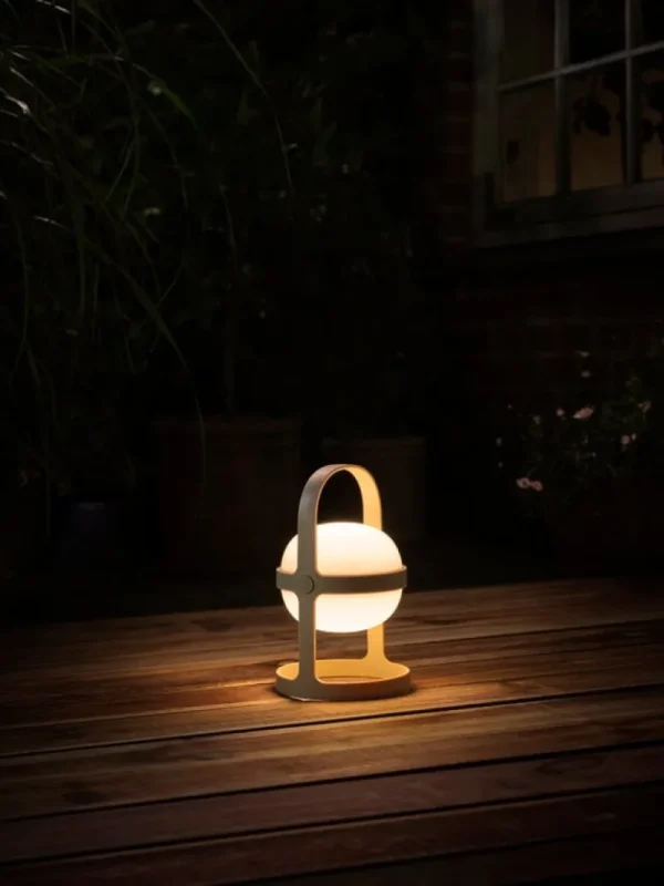 Rosendahl Außenbeleuchtung | Tischlampen^Soft Spot Solar Circular Tischleuchte, 25 cm, Weizen