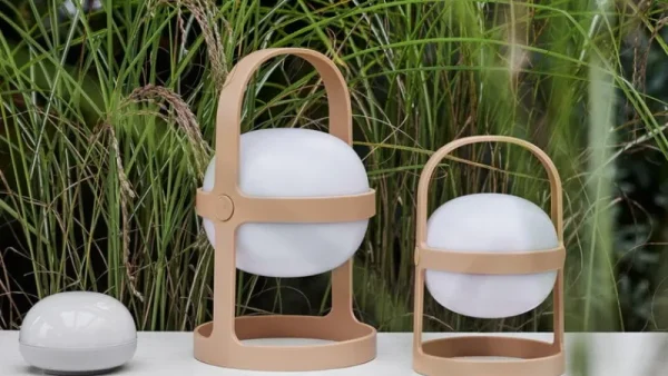 Rosendahl Außenbeleuchtung | Tischlampen^Soft Spot Solar Circular Tischleuchte, 25 cm, Weizen