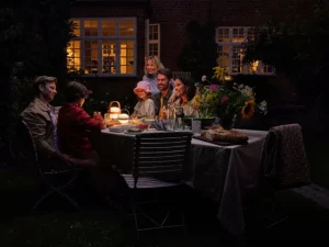 Rosendahl Außenbeleuchtung | Tischlampen^Soft Spot Solar Circular Tischleuchte, tragbar, 18,5 cm, Weizen
