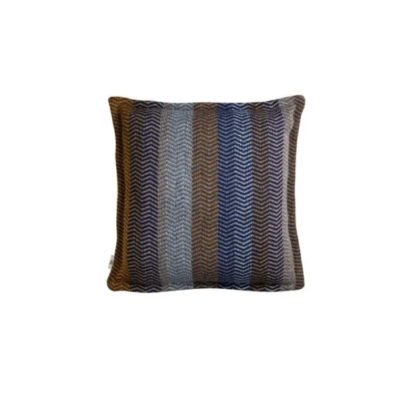 Ru00f8ros Tweed Kissen^Røros Tweed Fri Kissen, 60 x 60 cm, November View