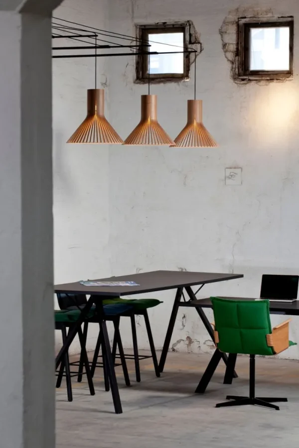 Tom Dixon Deckenleuchten-Secto Design Puncto 4203 Pendelleuchte, Nussbaum