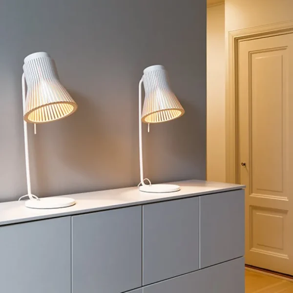 Secto Design Bürobeleuchtung | Schreibtischlampen^Tischleuchte Petite 4620, Birke