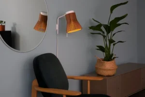 Nemo Lighting Wandleuchten-Secto Design Wandleuchte Petite 4630, Walnuss