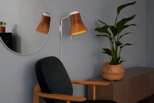 Nemo Lighting Wandleuchten-Secto Design Wandleuchte Petite 4630, Walnuss