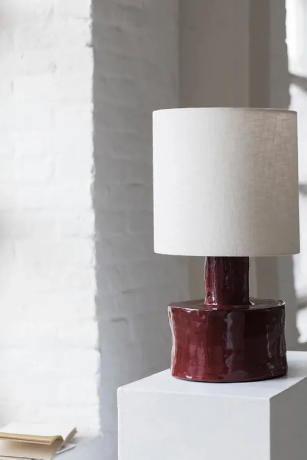 HAY Tischlampen-Serax Catherine Tischleuchte, rot - beige