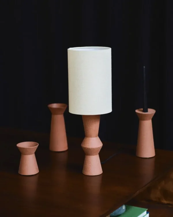 Warm Nordic Tischlampen-Serax Marie-Ann Tischleuchte, rotbraun