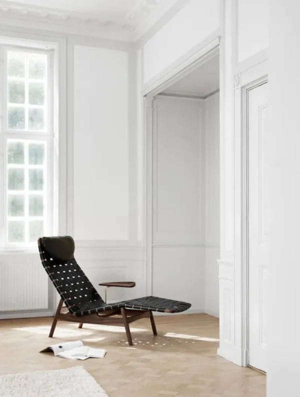 Nychair X Sitzgelegenheiten-Sibast AV Egoist Beistelltisch für Chaiselongue, Walnuss lackiert