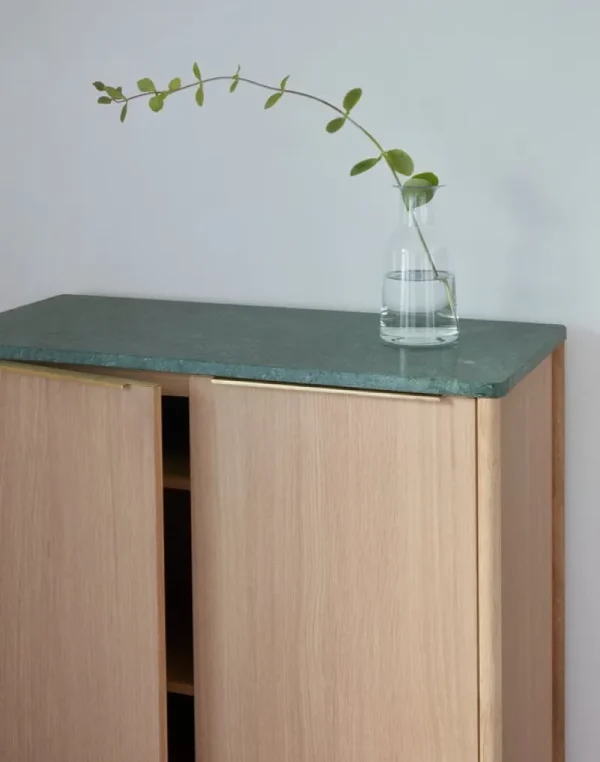Skagerak Aufbewahrungsmöbel-Jut Hochschrank, Eiche – grüner Marmor