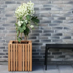 Squarely Copenhagen Garten^GrowBIG Pflanzgefäß, dunkle Eiche