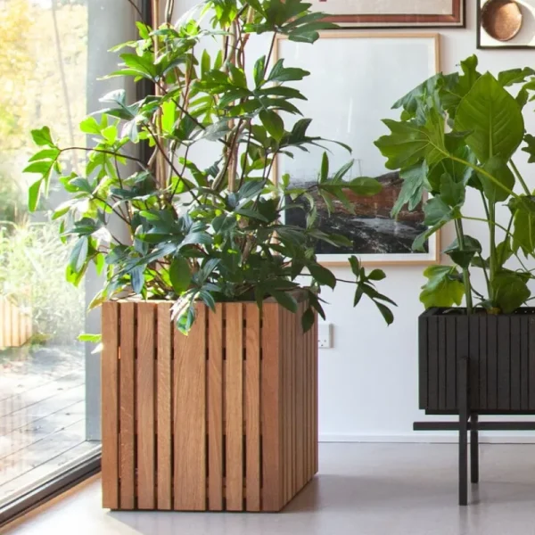Squarely Copenhagen Garten^GrowBIG Pflanzgefäß, dunkle Eiche