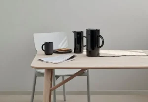 Stelton Haushaltsgeräte^Elektrischer Wasserkocher EM77, schwarz