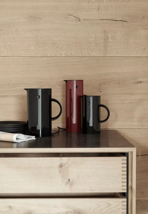 Stelton Haushaltsgeräte^Elektrischer Wasserkocher EM77, schwarz