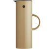 Stelton Karaffen Und Krüge^EM77 Thermoskanne, 1,0 l, Sandgelb