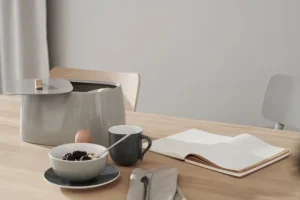 Finnish Design Shop Küchenutensilien^Stelton Emma Brotkasten, Grau