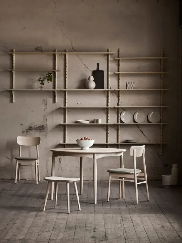 GUBI Sitzgelegenheiten-Stolab Palle Hocker