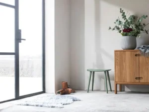 GUBI Sitzgelegenheiten-Stolab Palle Hocker