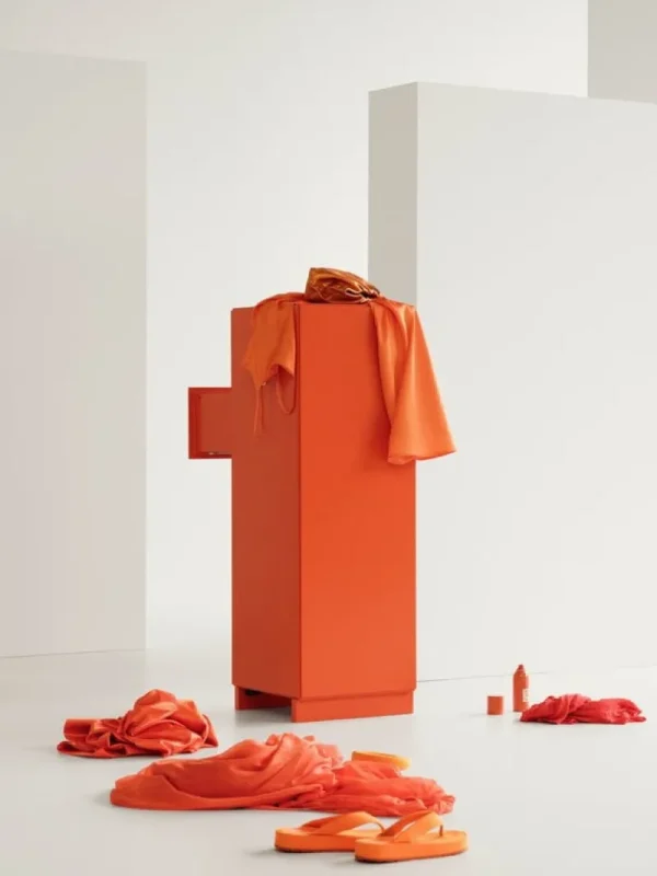 String Furniture Aufbewahrungsmöbel | Aufbewahrungsmöbel^Relief Kommode mit Beinen, hoch, Orange