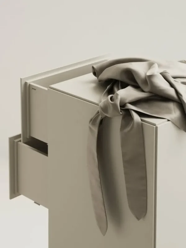 String Furniture Aufbewahrungsmöbel | Aufbewahrungsmöbel^Relief Kommode mit Beinen, hoch, Beige