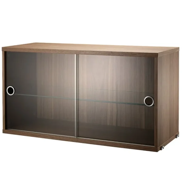 String Furniture Regale-String Vitrine mit Schiebetüren aus Glas, 78 x 30 cm, Nussbaum