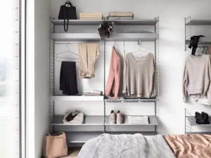 Muuto Regale-String Furniture String-Schuhregal, 78 x 30 cm, grau