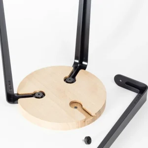 GUBI Sitzgelegenheiten-TIPTOE Lou Hocker, Eiche – Graphitschwarz