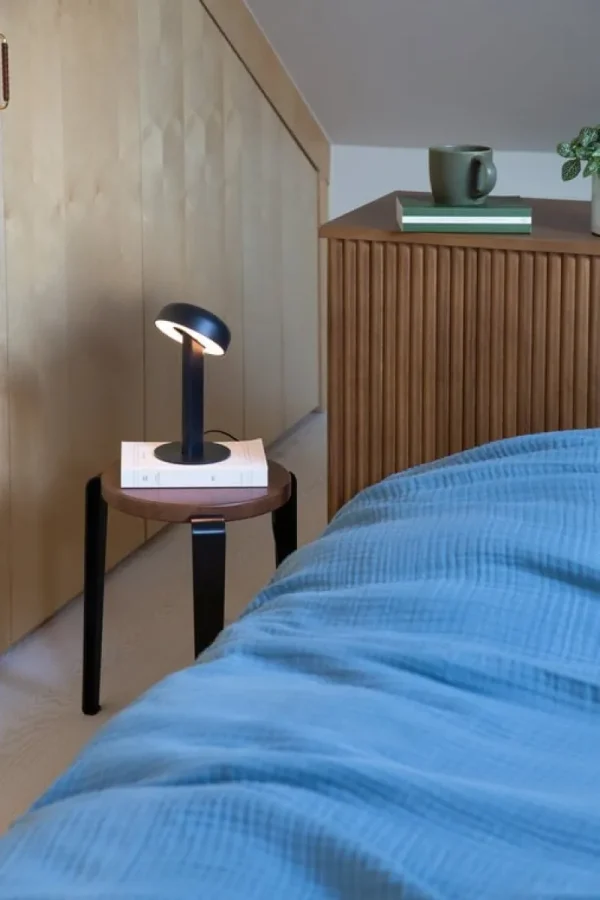 HAY Tischlampen-TIPTOE Nod Tischleuchte, Graphitschwarz