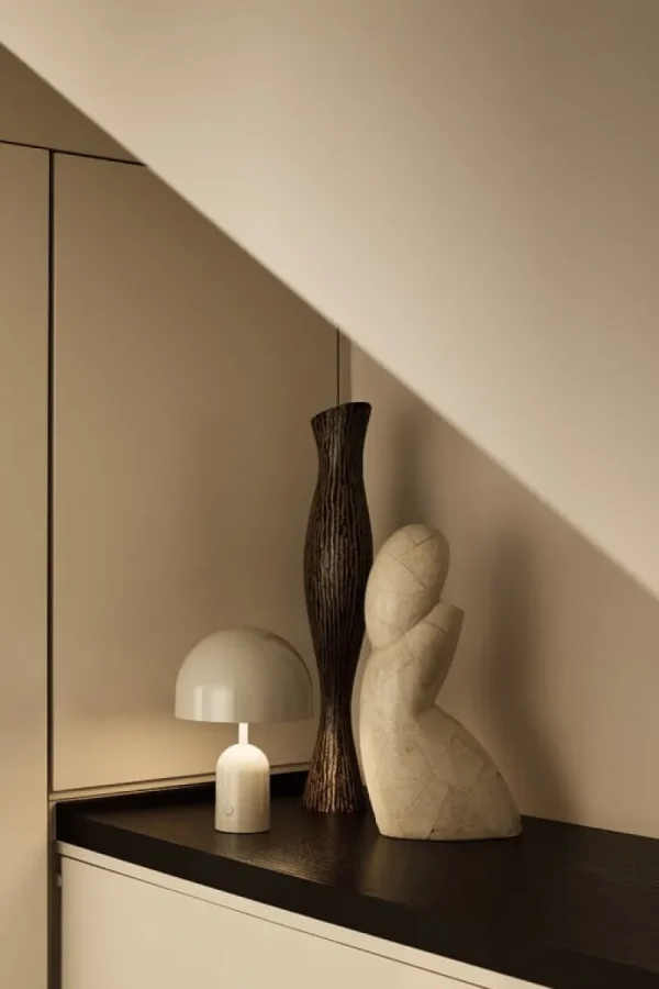 Tom Dixon Außenbeleuchtung | Tischlampen^Bell tragbare LED-Tischleuchte, grau