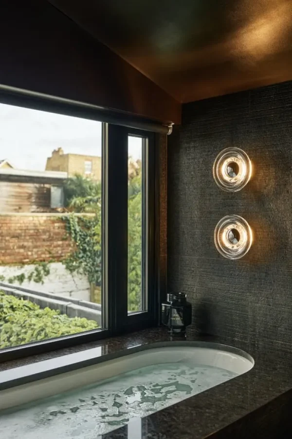 Tom Dixon Außenbeleuchtung | Badezimmerbeleuchtung^Press Surface LED Wandleuchte, 2700 K, klar