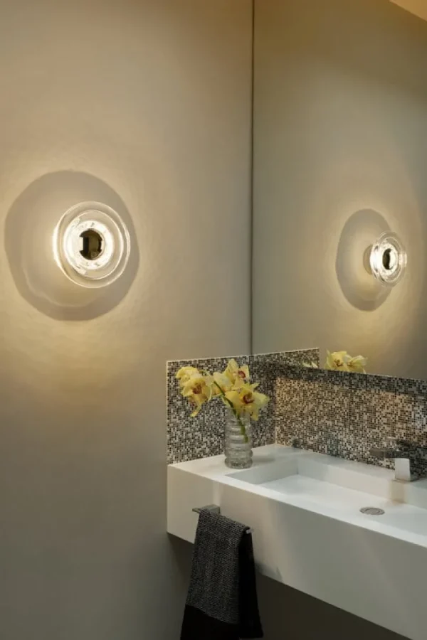 Tom Dixon Außenbeleuchtung | Badezimmerbeleuchtung^Press Surface Mini LED Wandleuchte, 2700 K, klar